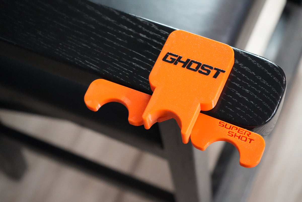 Ghost Folding Cue Holder – 3 Cues Black Logo