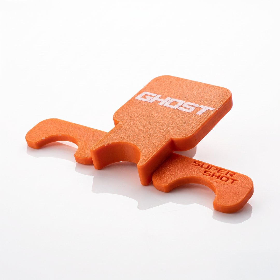 Ghost Folding Cue Holder – 3 Cues