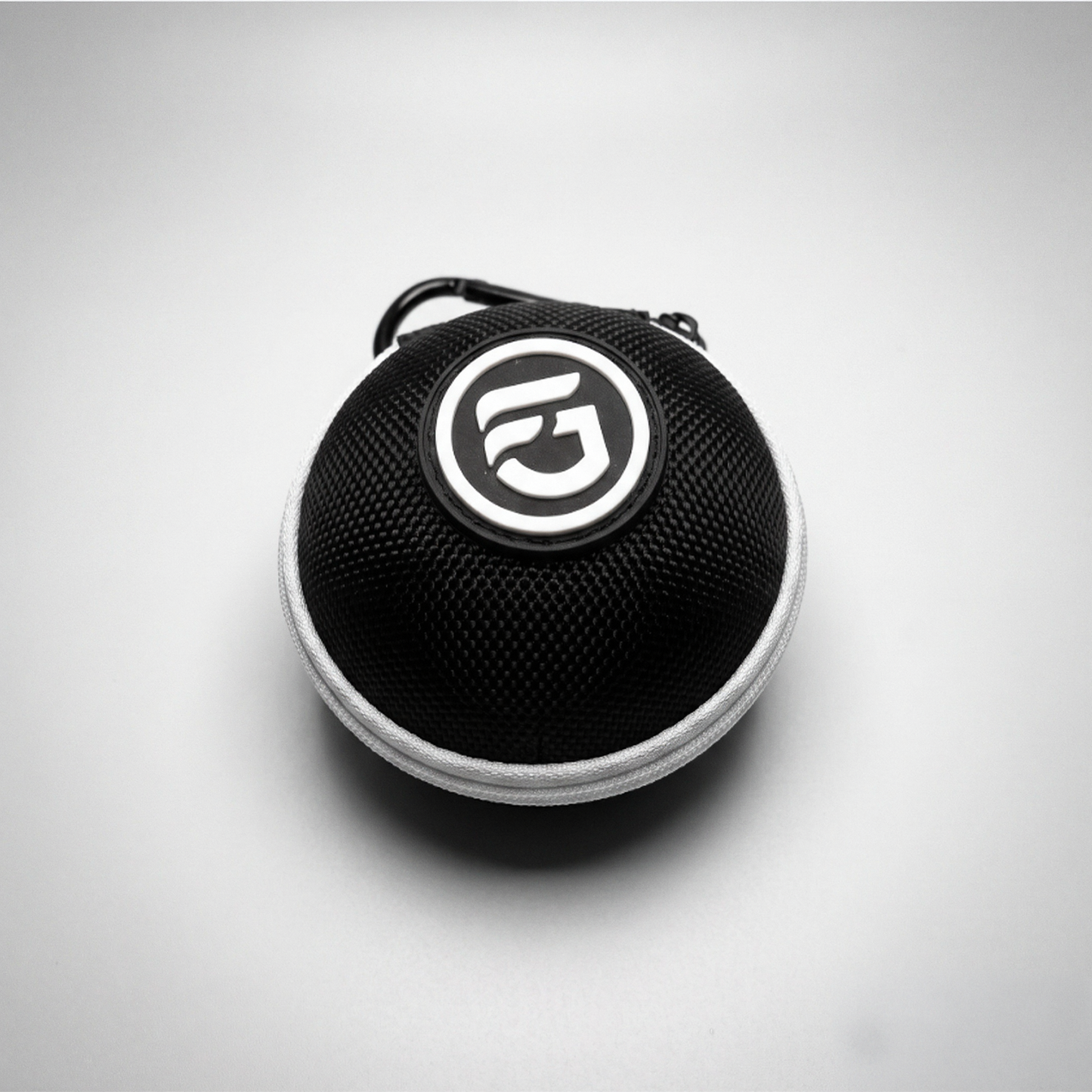 FG Clip-On Cue Ball Case-Black & White